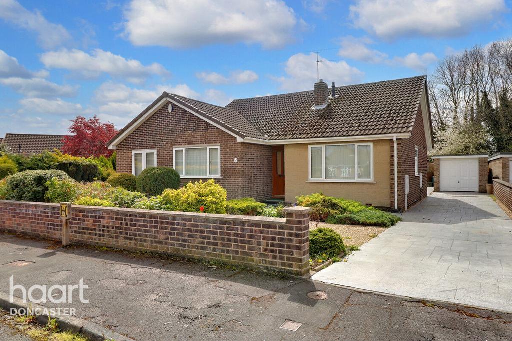 Appleton Way, Bentley, Doncaster 2 bed detached bungalow for sale £