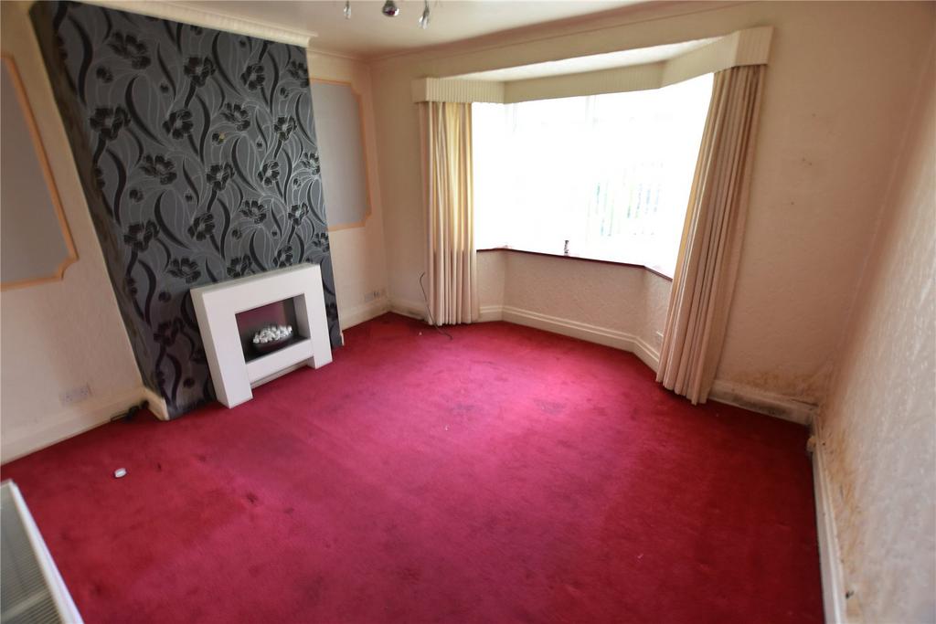 Wiggan Lane, Huddersfield, West... 2 bed semidetached house £80,000