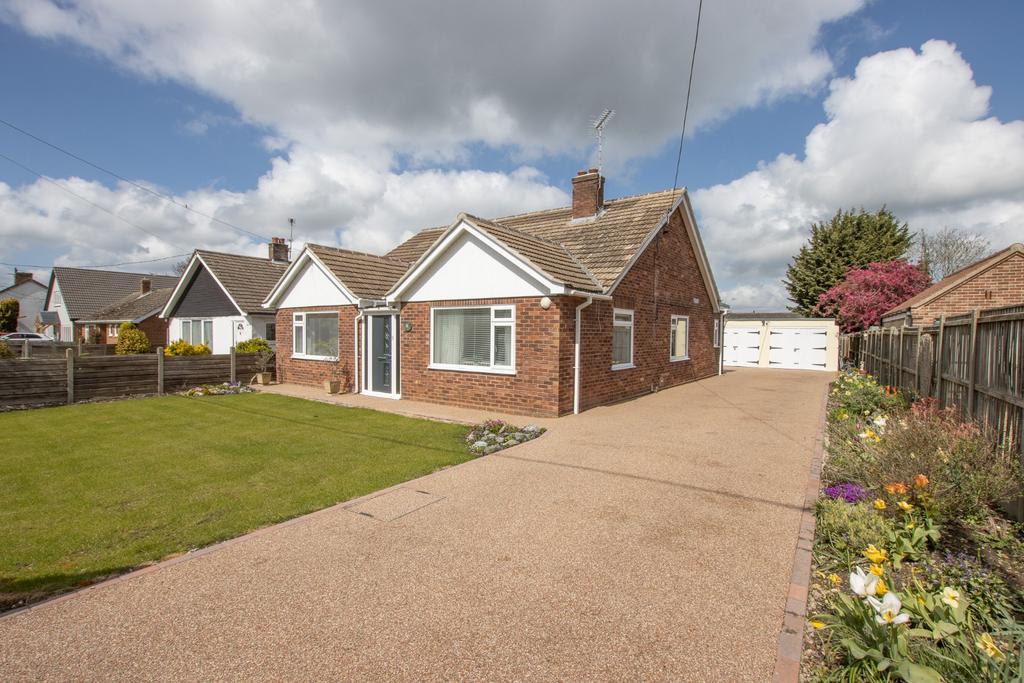 Stone Road, Dereham 4 bed detached bungalow for sale £450,000
