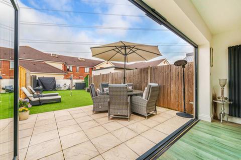 44 Tramway Path, Mitcham, CR4 4BD