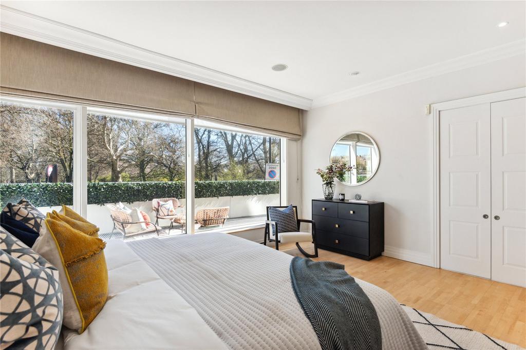 Principal Bedroom