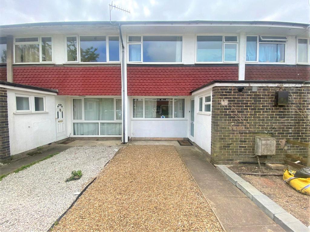 Guildford Park Avenue, Guildford, Surrey, GU2 3 bed terraced house £