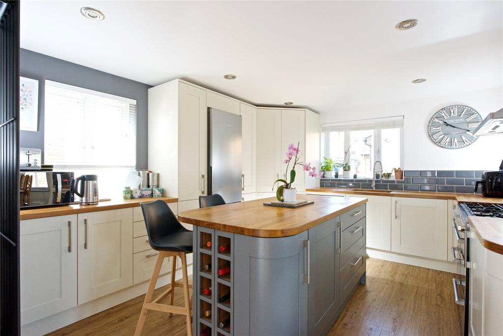 Kitchen/Breakfast