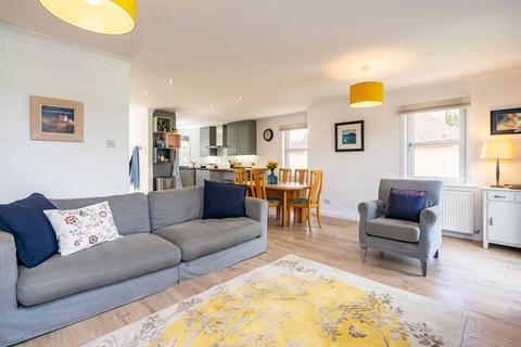 Flat B, Beech House Main Street, Ormiston, Tranent, EH35 5HT
