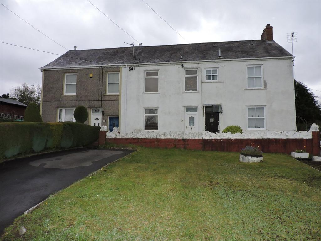 Clwyd Road, Gwaun Cae Gurwen, Ammanford, SA18 2 bed terraced house for