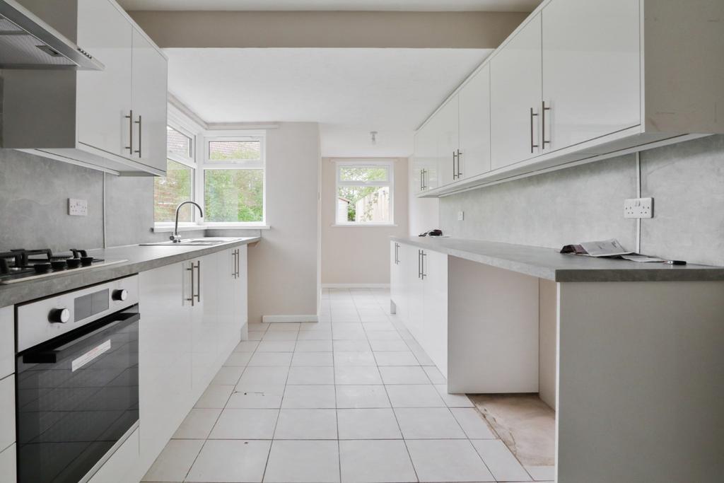 Caledon Close, Hull, HU9 4EH 2 bed semidetached house for sale £120,000