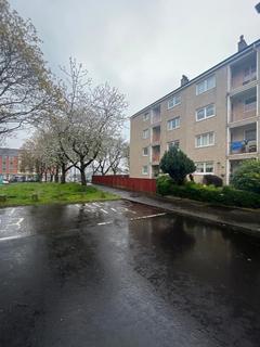 2 bedroom flat to rent, Whitehill Street, Glasgow G31