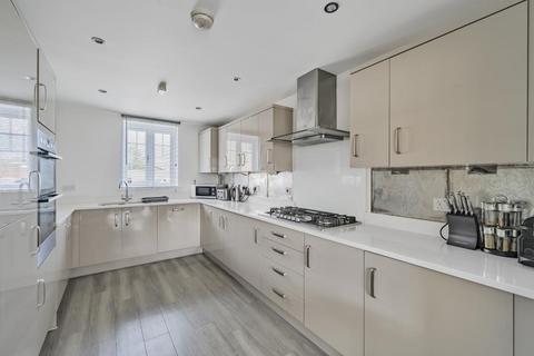 48 Blackthorn Road, Didcot, OX11 6AY
