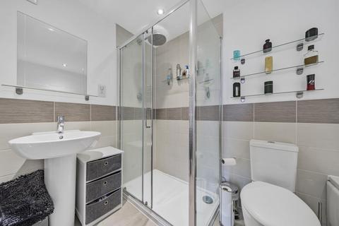 48 Blackthorn Road, Didcot, OX11 6AY