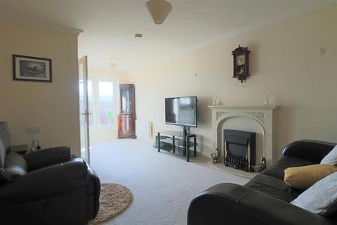 1 bedroom flat for sale - Calcot Priory, Calcot, Reading, RG31