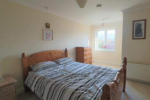 1 bedroom flat for sale - Calcot Priory, Calcot, Reading, RG31