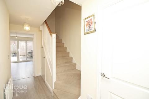 3 Capstan Close, Fleetwood, FY7 6FN