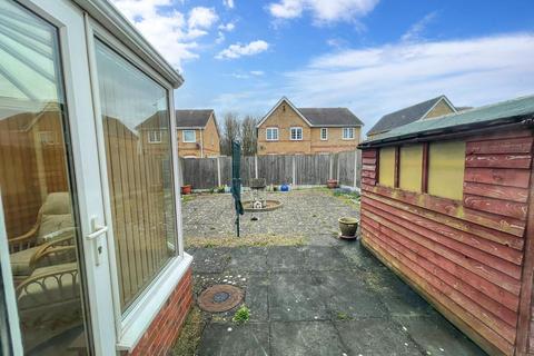 3 bedroom semi-detached house for sale, Yeates Drive, Kemsley, Sittingbourne, Kent