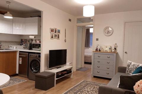 1 bedroom maisonette to rent, Springwood Crescent, Edgware, HA8