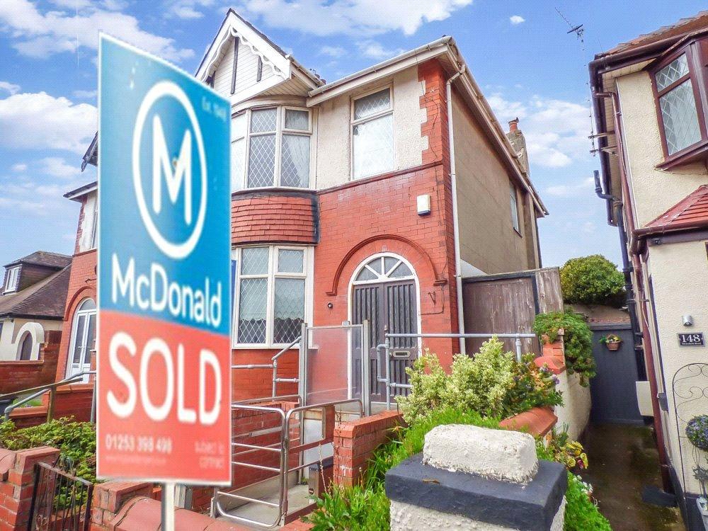 Holmfield Road, Bispham, Blackpool 3 bed semidetached house £138,950