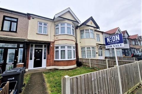 102 Castleton Road, Ilford, IG3 9QS