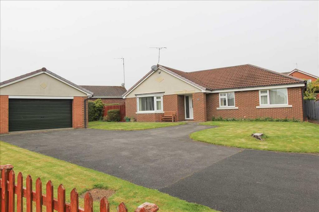 Ashwood Close, Hartford Glade, Cramlington 3 bed bungalow for sale £399,950