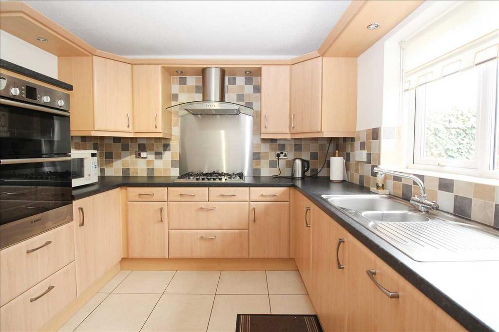 Kitchen/Breakfast