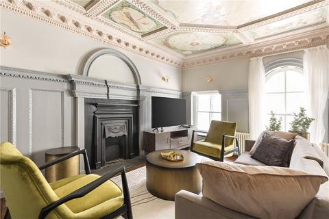 3 bedroom maisonette to rent, St Martin's Lane, Covent Garden, London, WC2N