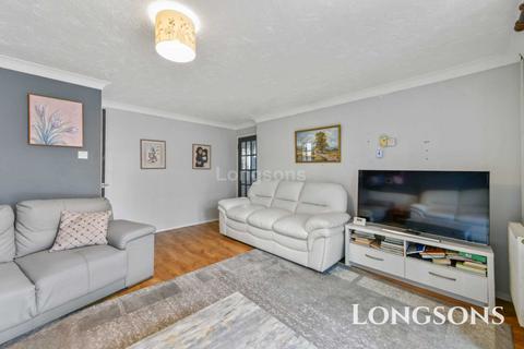 43 Akrotiri Square, Watton, Thetford, IP25 6HZ