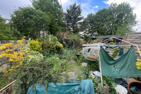 64 Station Road, Crayford, Dartford, DA1 3QG