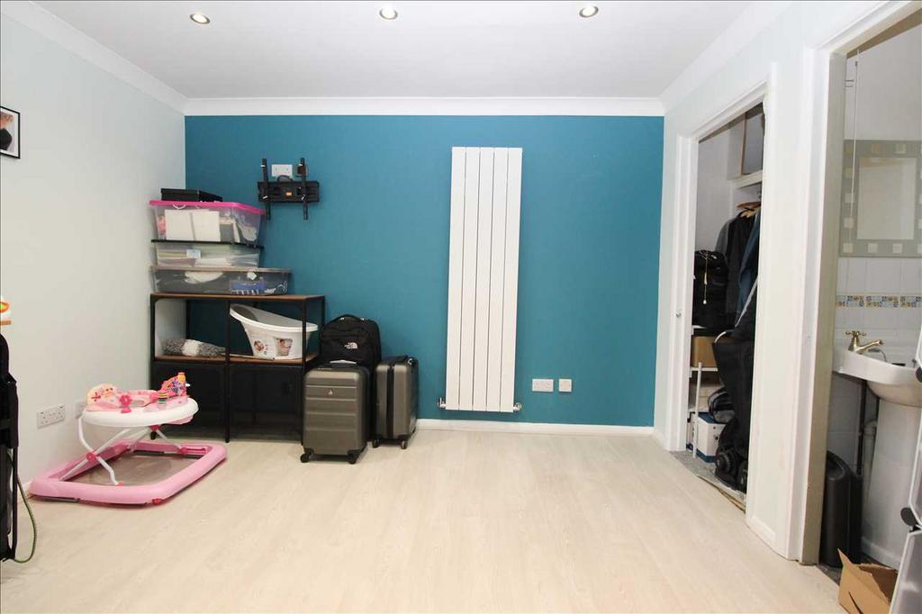 Living Room/Gym