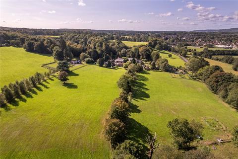 5 bedroom detached house for sale, Brasted Road, Westerham, Kent, TN16