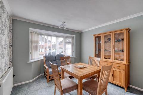 4 Arden Road, Worcester, WR5 3BD