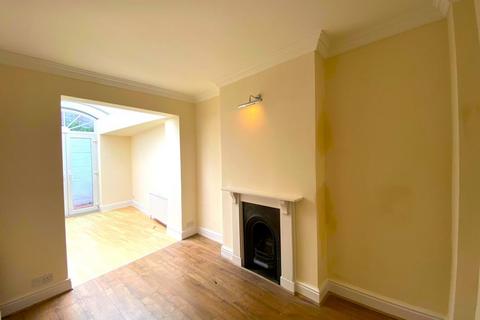 27 Princes Road, London, W13 9AS