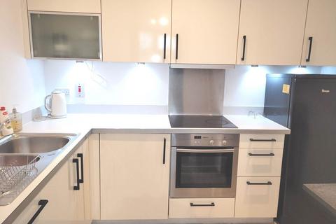 2 bedroom flat to rent, Meadowside Quay Walk, Glasgow