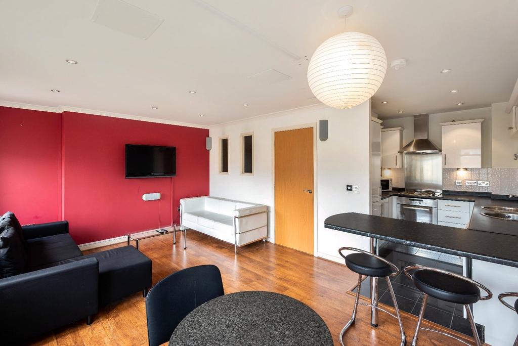 Romulus House, Olympian Court, York, YO10 1 bed apartment for sale £175,000