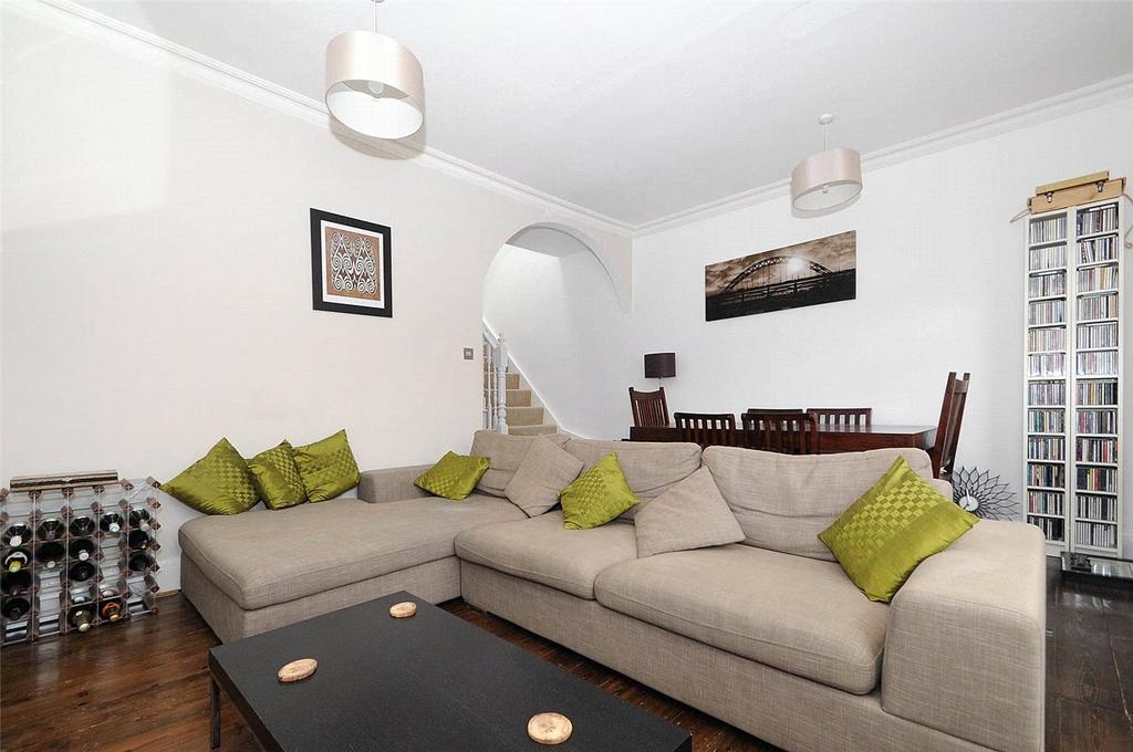 Adelaide Grove, London, W12 3 bed £2,747 pcm (£634 pw)