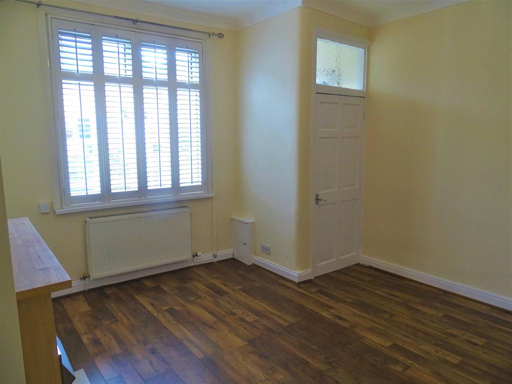 Church Street, Orrell, WN5 2 bed end of terrace house £775 pcm (£179 pw)