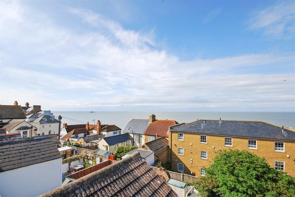 Charles Street, Herne Bay 3 bed terraced house for sale £285,000