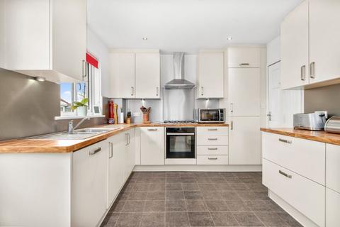 48 Glenorchil View, Auchterarder, PH3 1LU