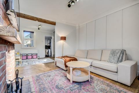 2 bedroom end of terrace house for sale, Baddow Road, Great Baddow, Chelmsford