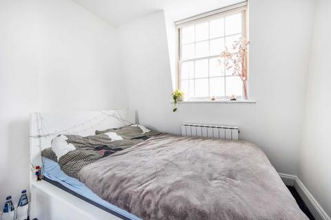 2 bedroom flat to rent, Gloucester Street, Pimlico, SW1V