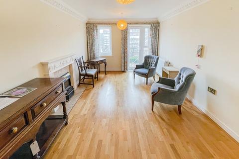 1 bedroom flat for sale, Northumbria Court, Sheen Road, Richmond, TW9