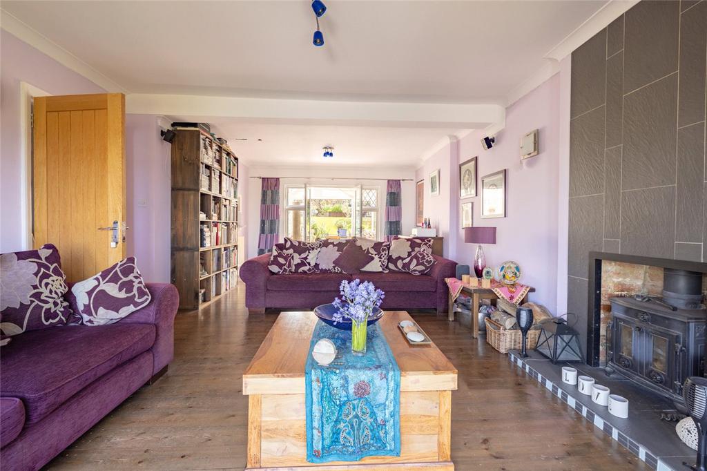 Station Road, Seaford... 4 bed detached house £765,000