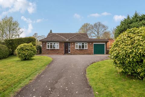 Roblyn College Lane, Ellisfield, Basingstoke, RG25 2QF