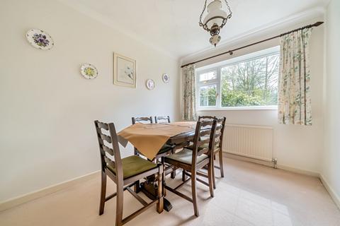 Roblyn College Lane, Ellisfield, Basingstoke, RG25 2QF