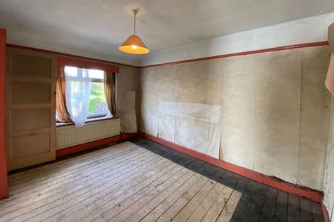160 Roding Road, Loughton, IG10 3BS