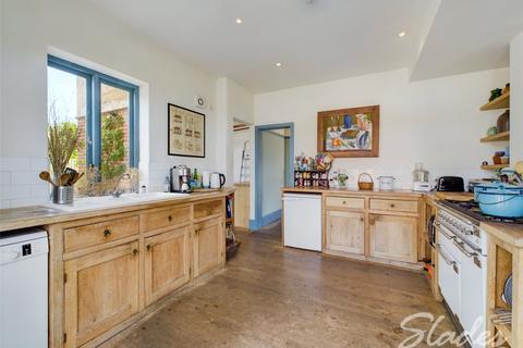 1 Apple Grove, Bournemouth, BH6 3DG