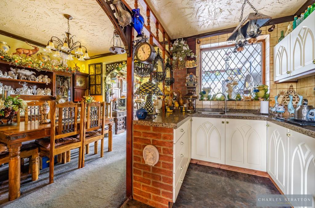 Kitchen/Dining Room