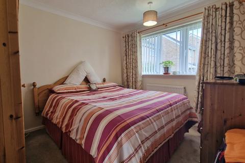 3 bedroom semi-detached bungalow for sale, Maltings Drive, Harleston