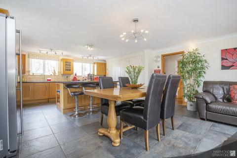 The Fairways, 8 Dodds Road, Attleborough, NR17 2HH