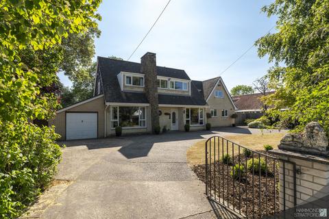 The Fairways, 8 Dodds Road, Attleborough, NR17 2HH