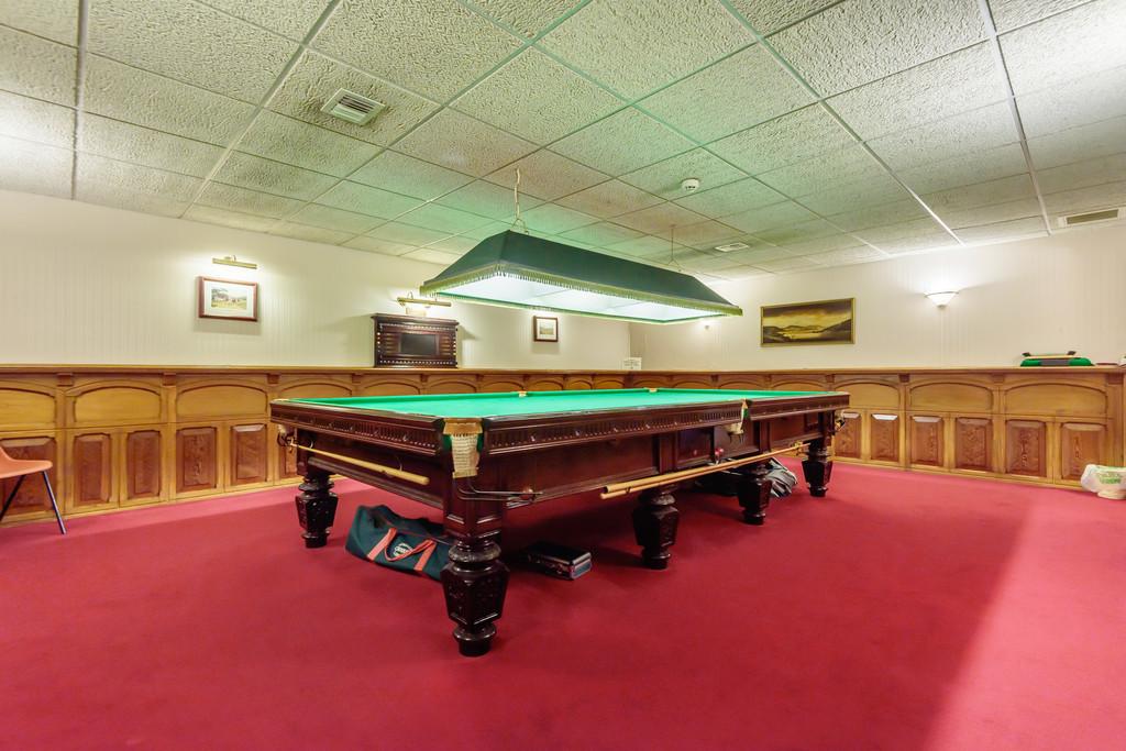 Facilities   Billiard Room