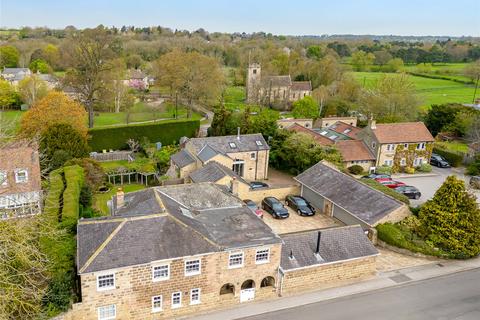 Holly Bush Farm School Lane, Collingham, Wetherby, LS22 5BQ