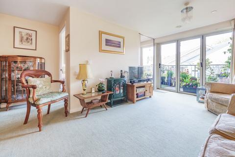 2 bedroom flat for sale - 25 Queen Elizabeth Court, Kirkby Lonsdale, LA6 2FF